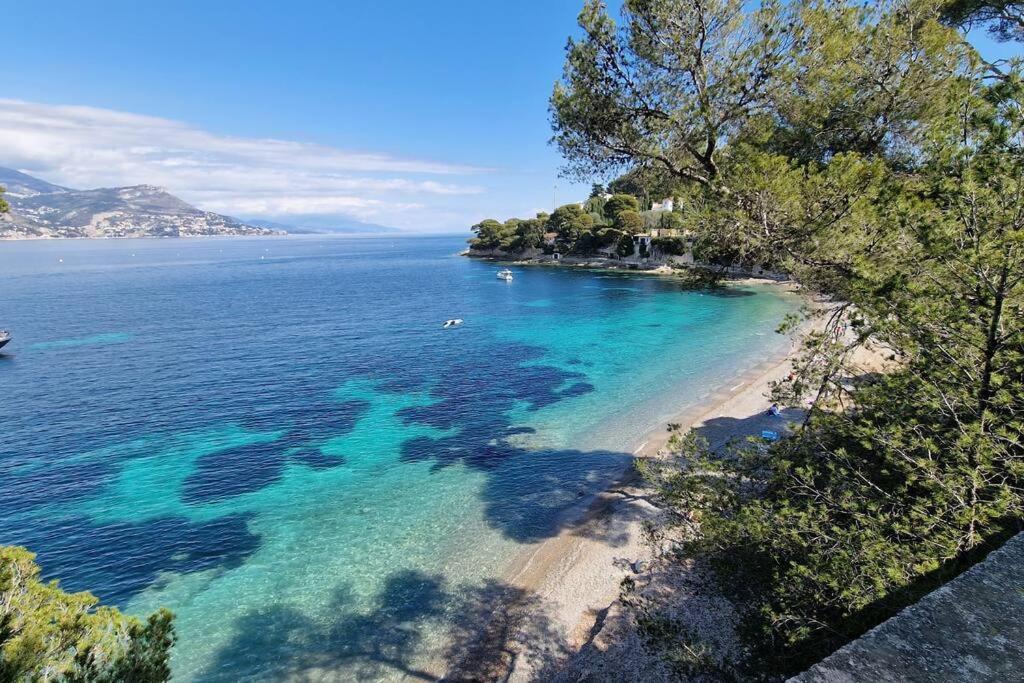 La De Saint-jean-cap-ferrat, Vue Et Acces *