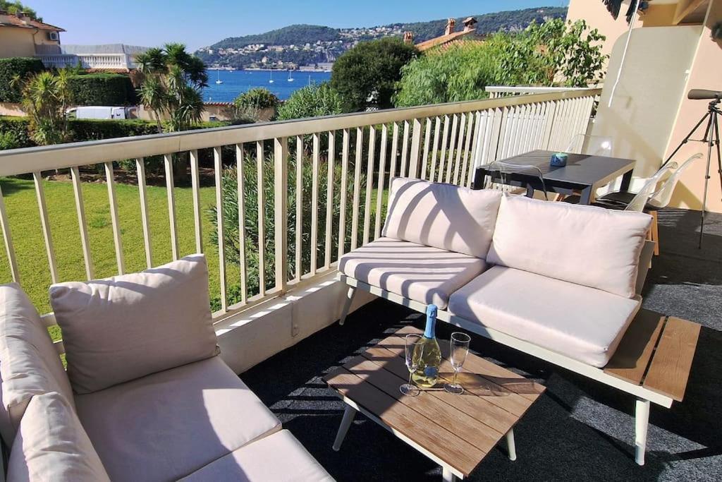La De Saint-jean-cap-ferrat, Vue Et Acces *